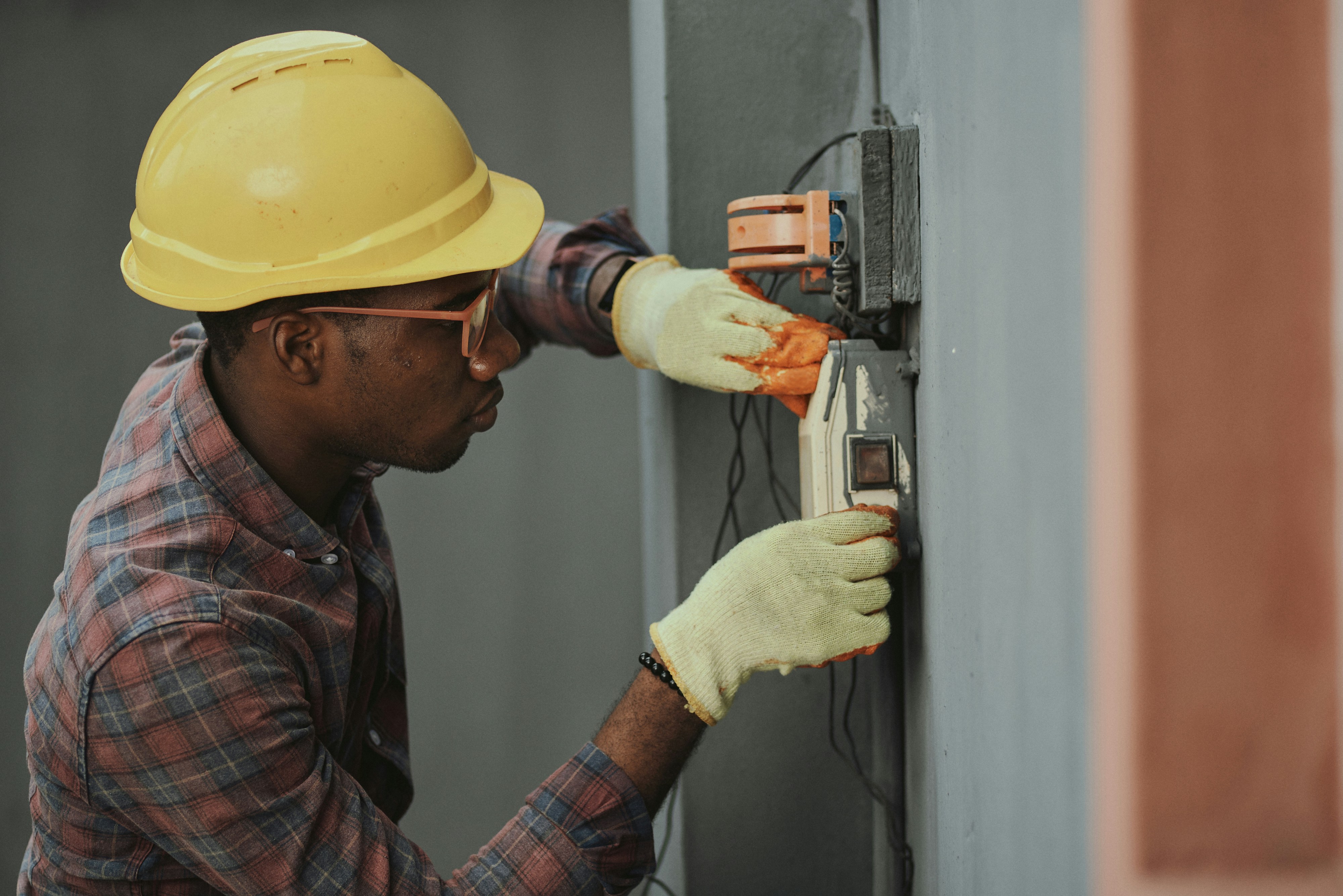 Grove Spark Electrical Services emergency electrician